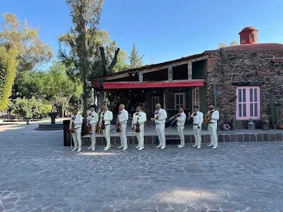 Mariachi Monumental de Queretaro